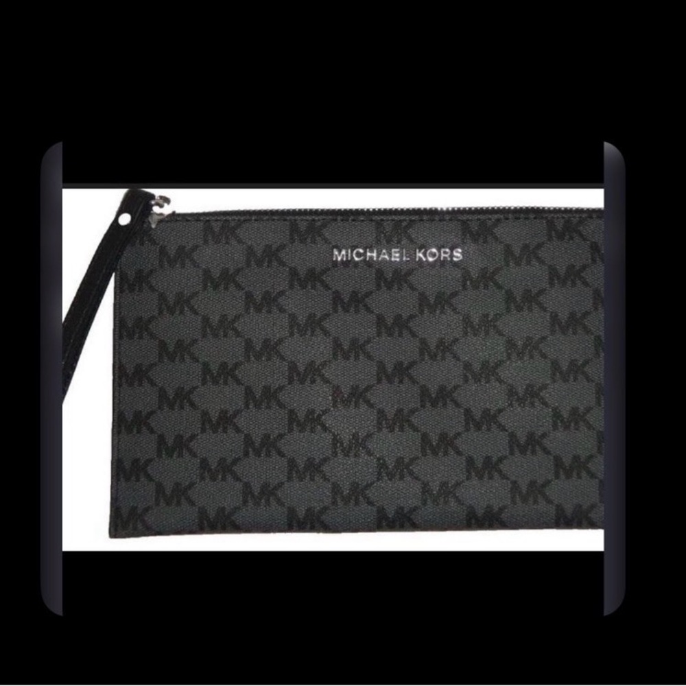 MICHAEL KORS BUNDLE - Picture 8 of 8